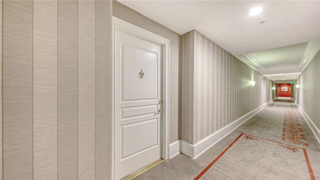 750 N TAMIAMI TRAIL PH08, Sarasota, FL 34236