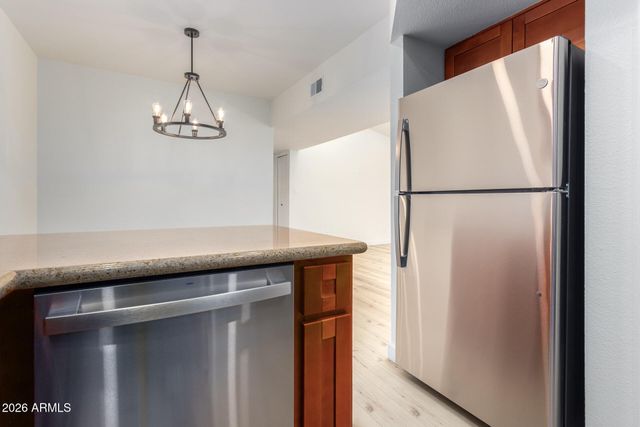 949 S MCCLINTOCK Drive 3, Tempe, AZ 85281