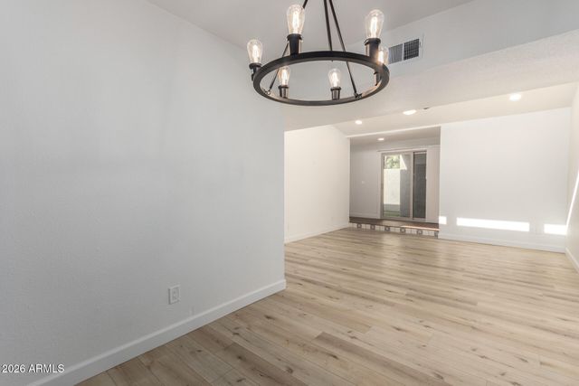 949 S MCCLINTOCK Drive 3, Tempe, AZ 85281
