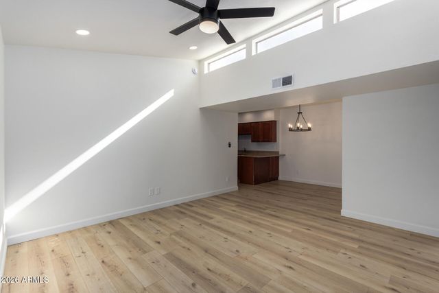 949 S MCCLINTOCK Drive 3, Tempe, AZ 85281