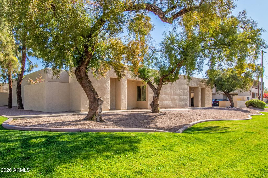 949 S MCCLINTOCK Drive 3, Tempe, AZ 85281