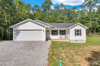 1084 Redwing Drive, Crossville, TN 38572