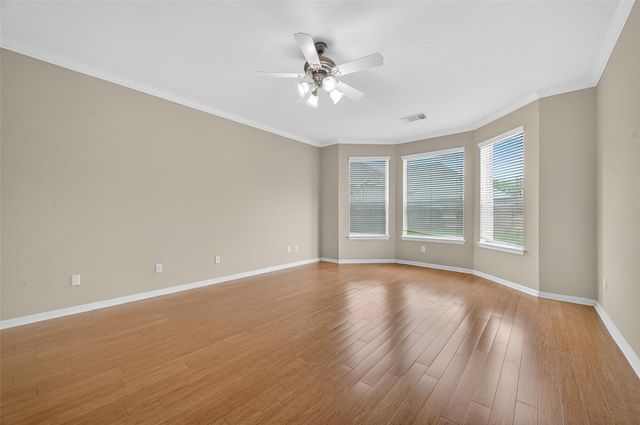 11711 Summer Brook Court, Pearland, TX 77584