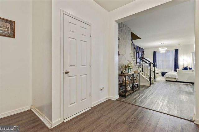 4048 Carlinswood Way, Stone Mountain, GA 30083