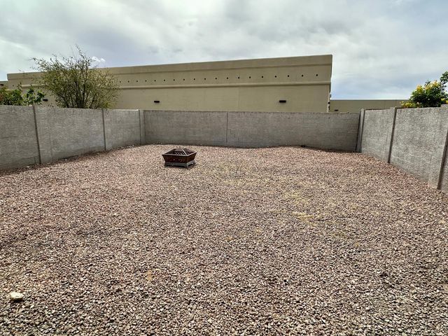 1329 E Cathedral Rock Drive, Phoenix, AZ 85048