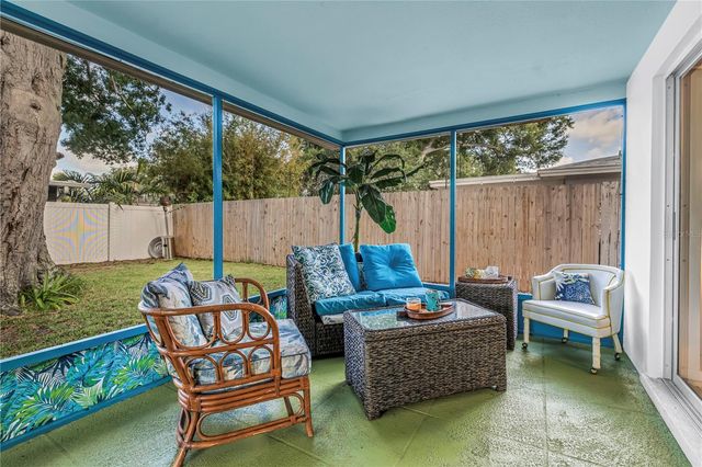 11478 IMPERIAL GROVE DRIVE E, Largo, FL 33774