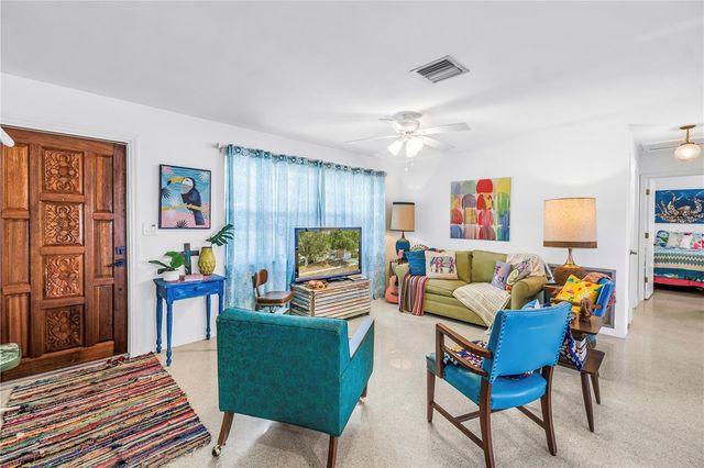 11478 IMPERIAL GROVE DRIVE E, Largo, FL 33774