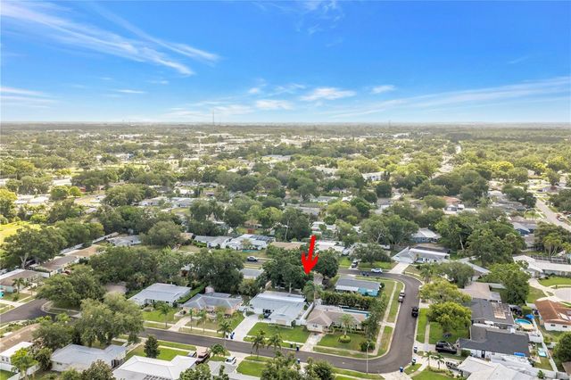 11478 IMPERIAL GROVE DRIVE E, Largo, FL 33774