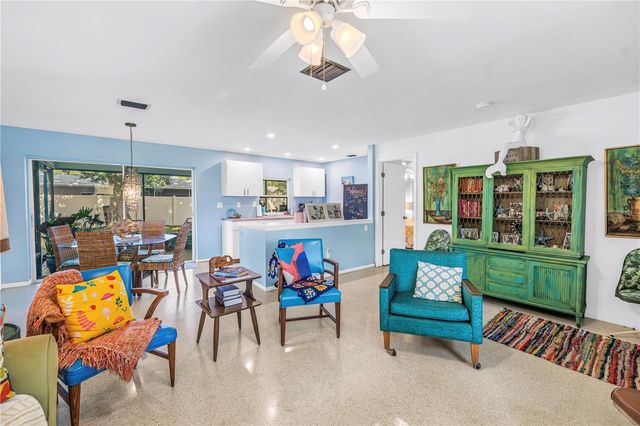 11478 IMPERIAL GROVE DRIVE E, Largo, FL 33774
