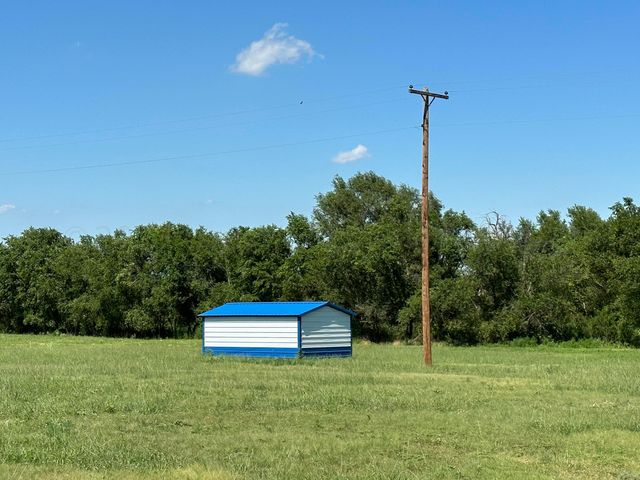 700 N Texas Street, Shamrock, TX 79079
