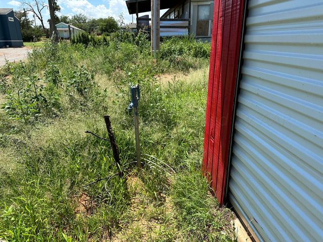 700 N Texas Street, Shamrock, TX 79079