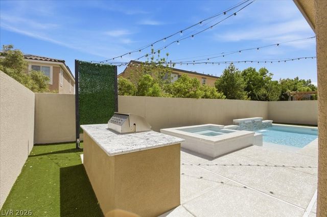2532 Sable Creek Street, Henderson, NV 89044