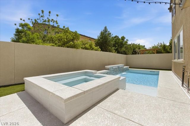 2532 Sable Creek Street, Henderson, NV 89044