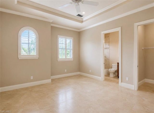 2915 Coco Lakes DR, Naples, FL 34105