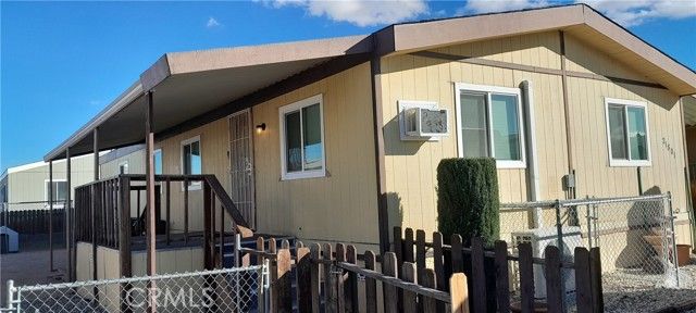 21801 69th, California City, CA 93505