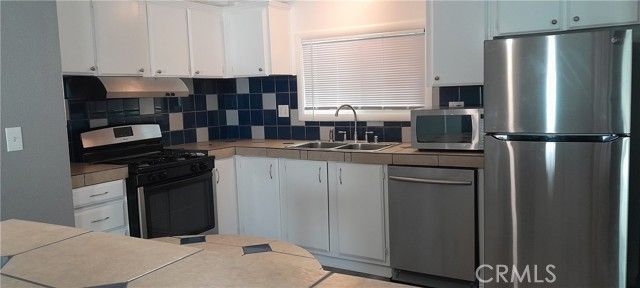 21801 69th, California City, CA 93505