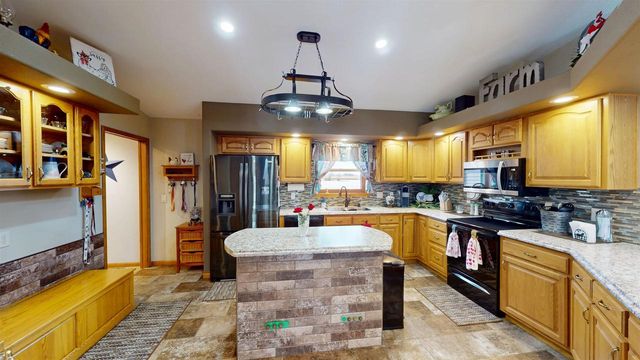 222848 COUNTY ROAD E, Stratford, WI 54484