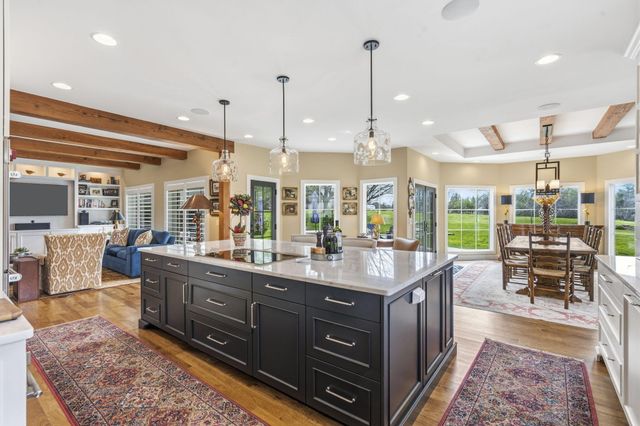 3752 E Eaglescliffe Drive, Springfield, MO 65809