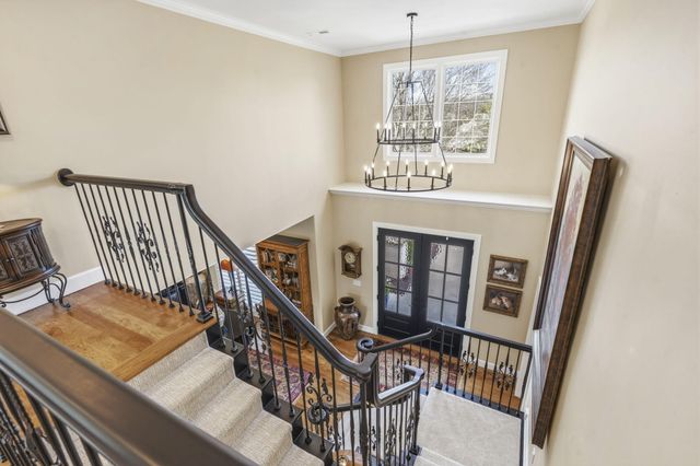 3752 E Eaglescliffe Drive, Springfield, MO 65809