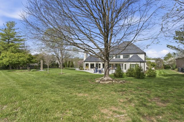 3752 E Eaglescliffe Drive, Springfield, MO 65809