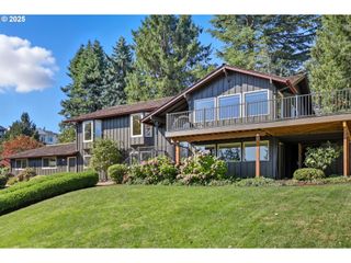 499 Ne WILLIAMS Rd, Gresham, OR 97030