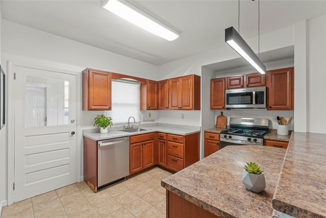 2667 Jefferson Ave, Canton Twp, PA 15301