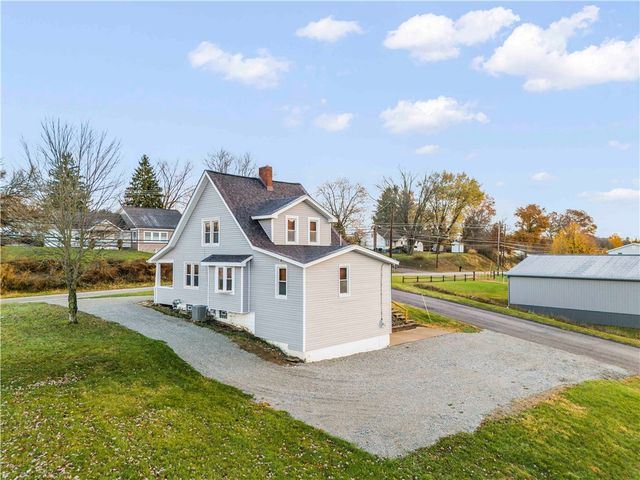 2667 Jefferson Ave, Canton Twp, PA 15301