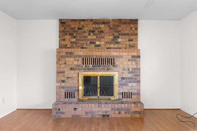 512 Ridgemont Way, Mountain Home, AR 72653