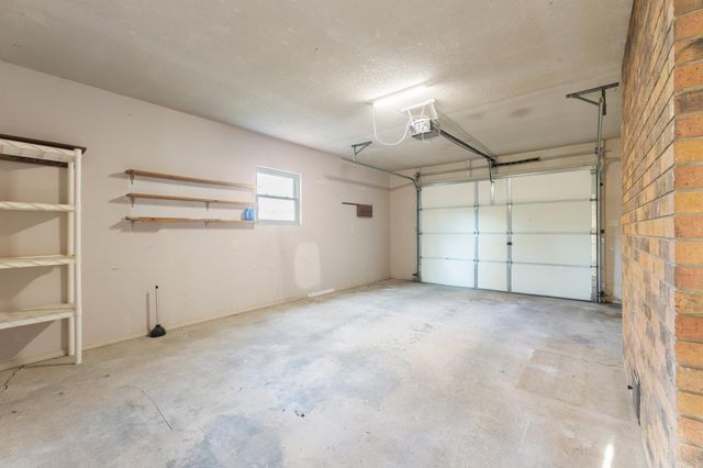 512 Ridgemont Way, Mountain Home, AR 72653