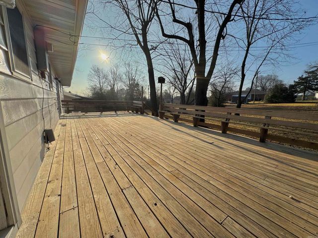 512 Ridgemont Way, Mountain Home, AR 72653