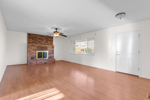 512 Ridgemont Way, Mountain Home, AR 72653