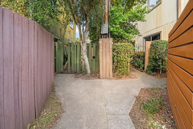 612 35th Ave N Apt D, Myrtle Beach, SC 29577