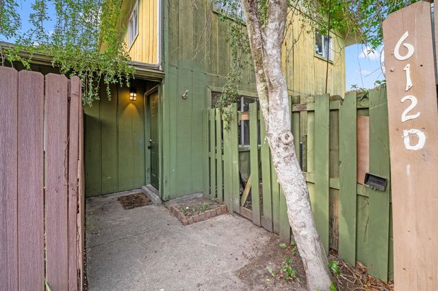 612 35th Ave N Apt D, Myrtle Beach, SC 29577