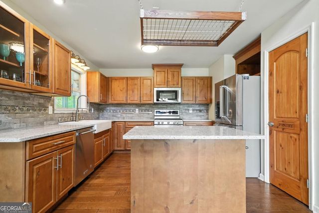 27 Twinbrook Drive, Blairsville, GA 30512