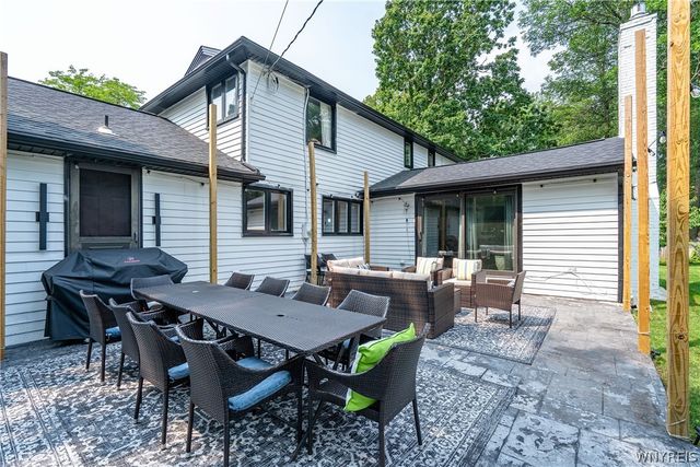 60 Fennec Lane, Amherst, NY 14051