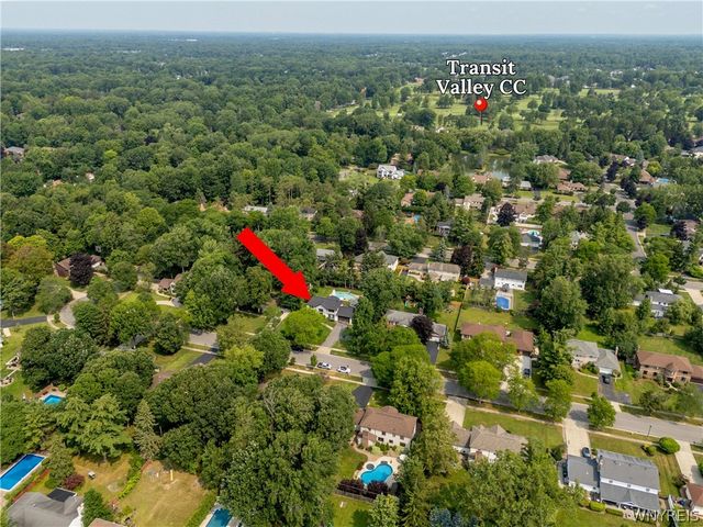 60 Fennec Lane, Amherst, NY 14051