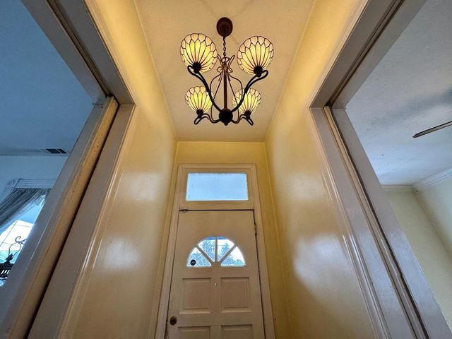 269 E Saint James Street, San Jose, CA 95112