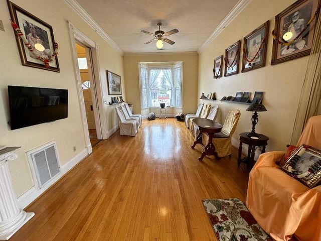 269 E Saint James Street, San Jose, CA 95112