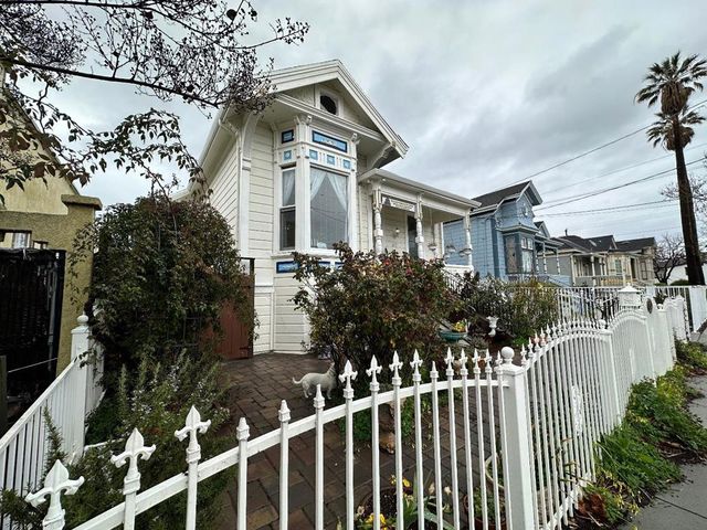 269 E Saint James Street, San Jose, CA 95112