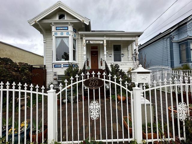 269 E Saint James Street, San Jose, CA 95112