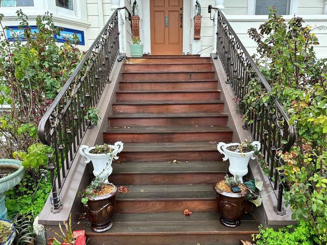269 E Saint James Street, San Jose, CA 95112