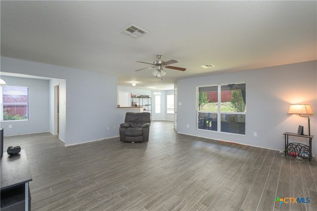 4102 Jack Barnes Avenue, Killeen, TX 76549