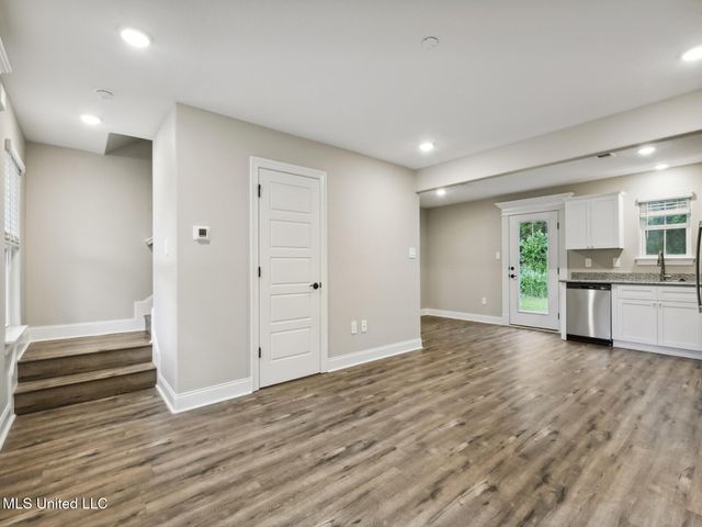 13324 Dee Avenue, Gulfport, MS 39503