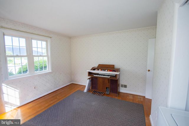 183 ELM ST, Harpers Ferry, WV 25425