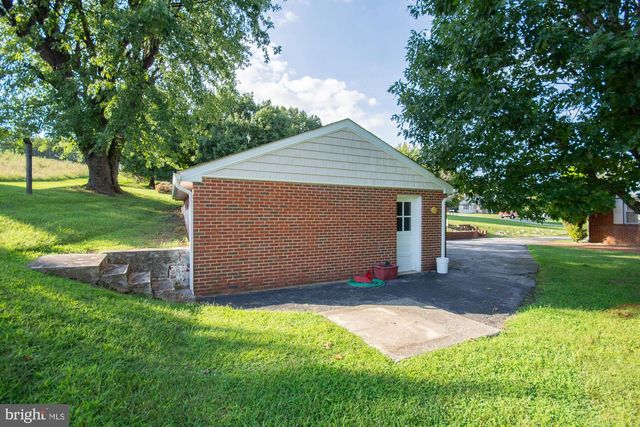 183 ELM ST, Harpers Ferry, WV 25425