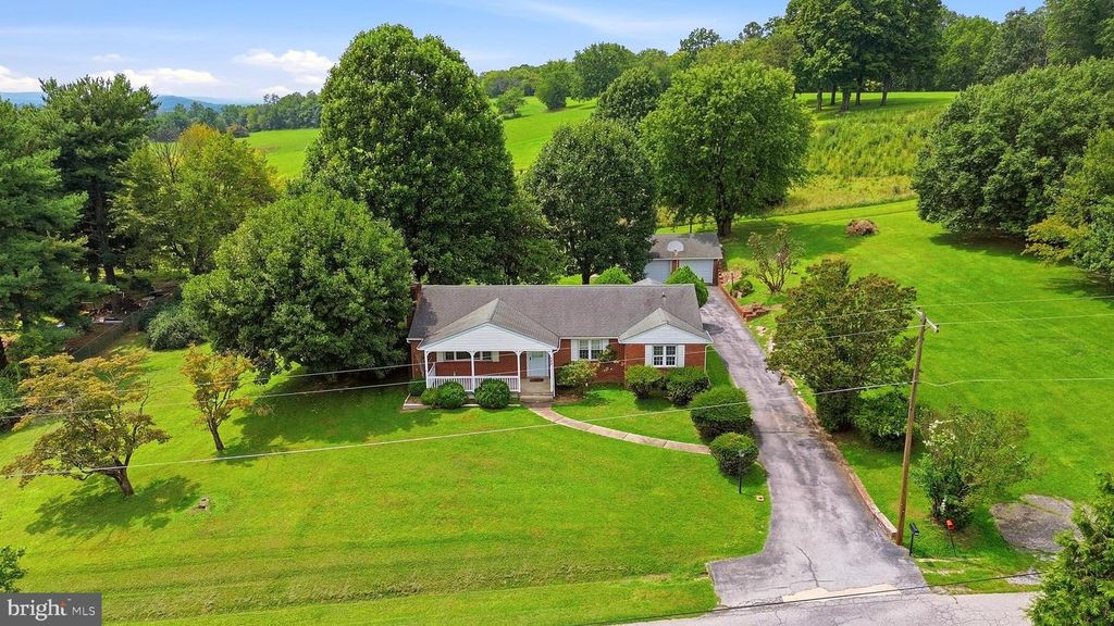 183 ELM ST, Harpers Ferry, WV 25425