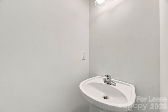 1748 Chinchester Lane, Charlotte, NC 28270