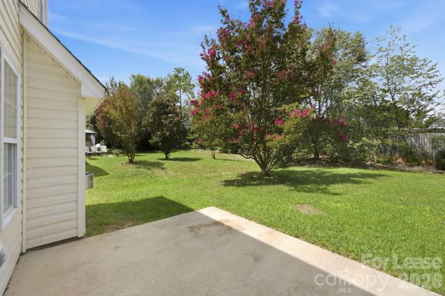 1748 Chinchester Lane, Charlotte, NC 28270