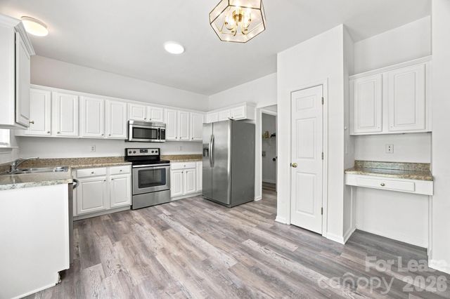 1748 Chinchester Lane, Charlotte, NC 28270