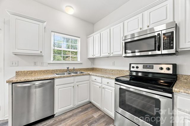 1748 Chinchester Lane, Charlotte, NC 28270